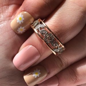 Floral ring
